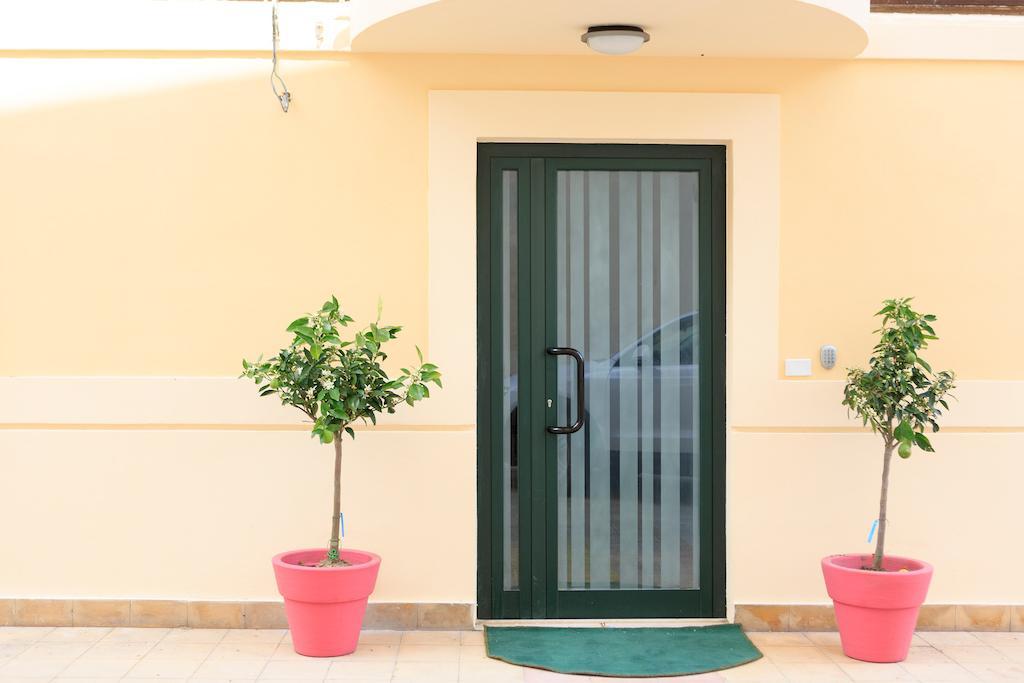 B&B Porta Della Sicilia Mesina Habitación foto