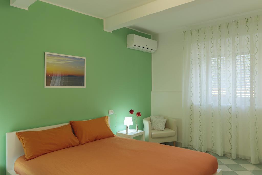 B&B Porta Della Sicilia Mesina Habitación foto